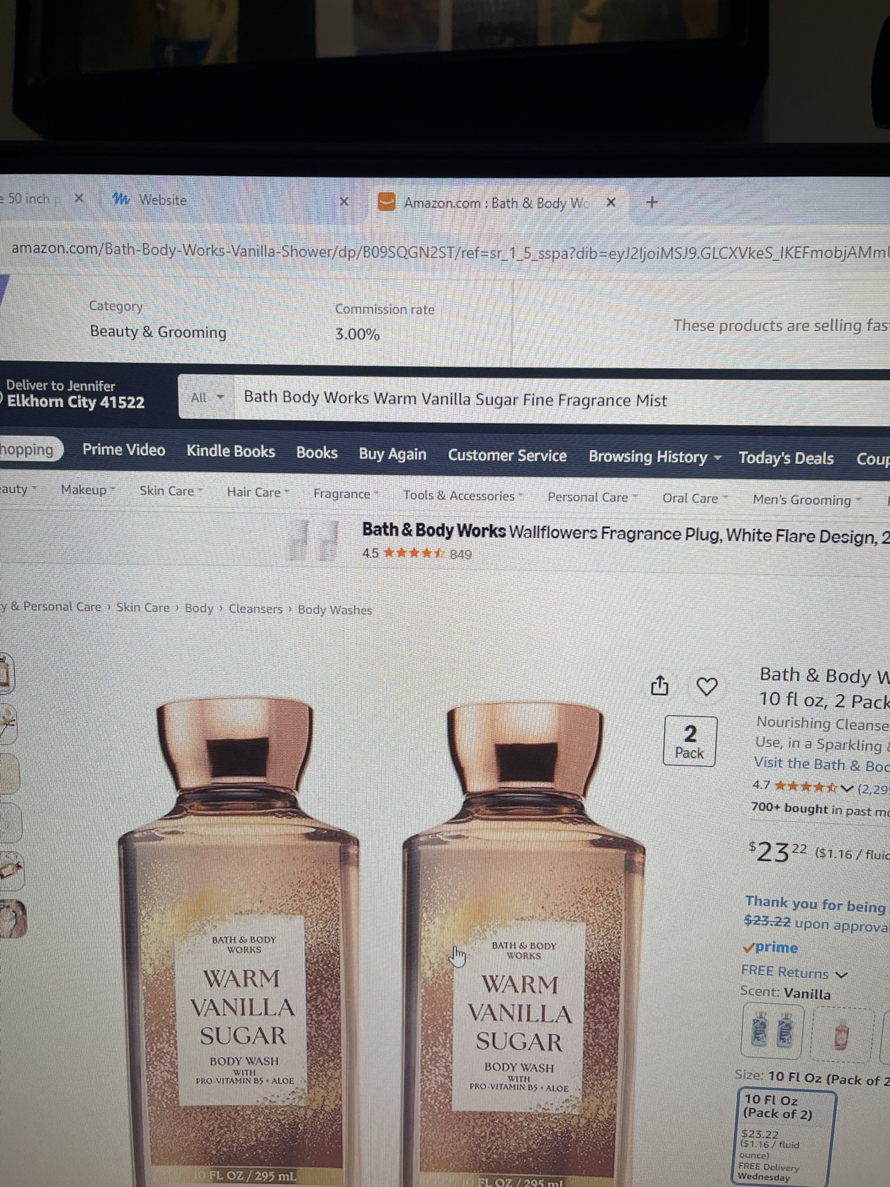 Warm Vanilla Sugar Body Wash 2-Pack (10 fl oz) shown on its Amazon product page
