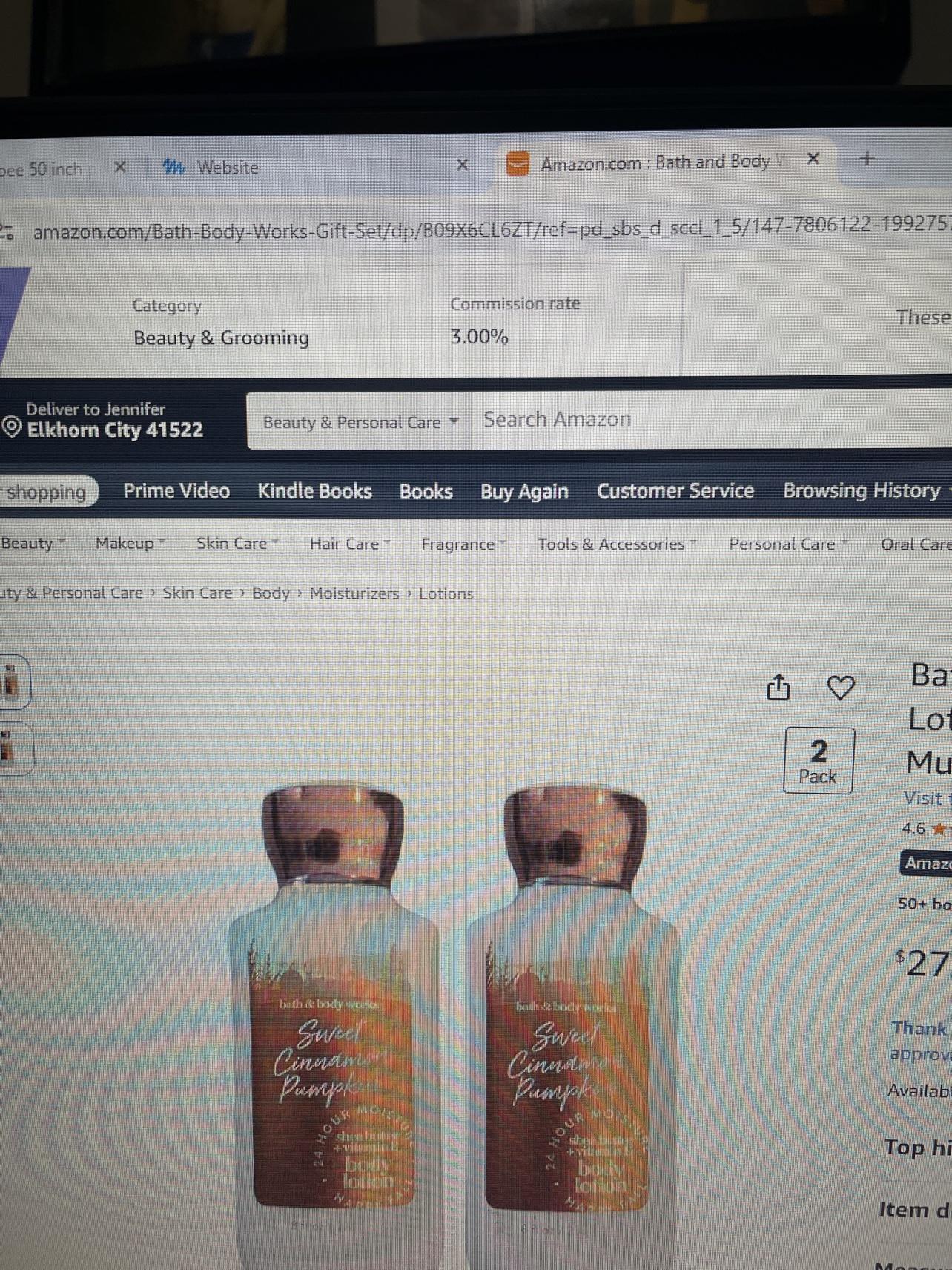 Bath & Body Works Sweet Cinnamon Pumpkin Lotion 2-Pack shown on its Amazon product page